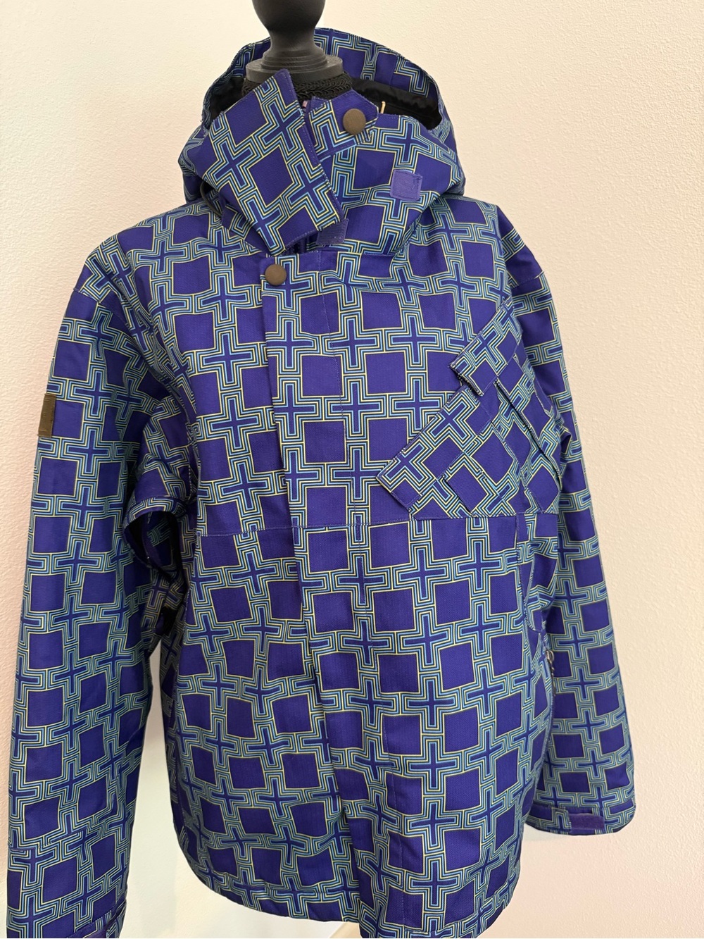 Bonfire Men's Blue Geometric Snowboard Jacket with Hood
